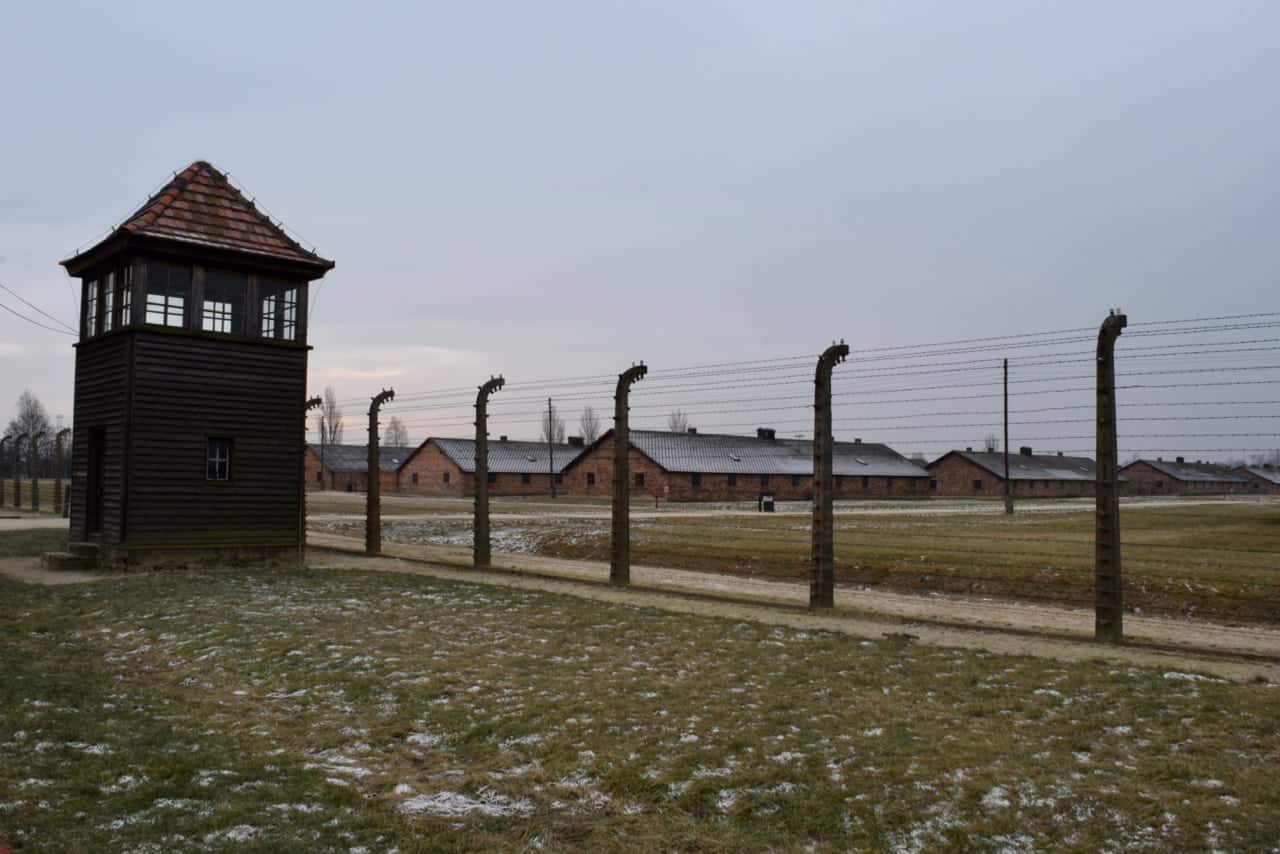 visit auschwitz