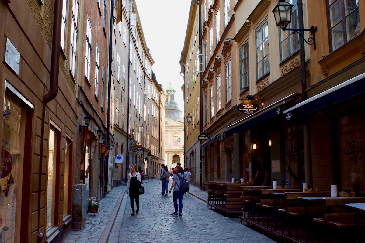 The gentleman in the Stockholm café - stockholm gentleman